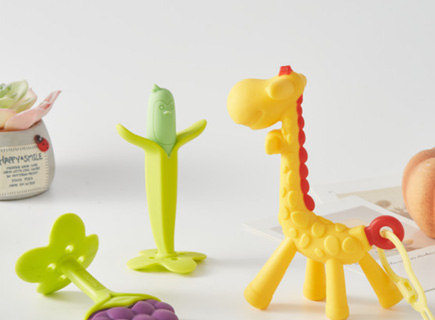 Beyond the Ball of Yarn: Modernizing Play with Silicone Cat Toys