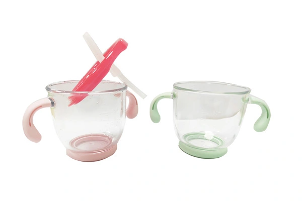 Training Cup with Straw Lid  Babies water drinking cup